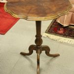 813 4075 COFFEE TABLE